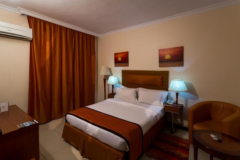 Morning Side Suites Aliayabiagba Exteriör bild